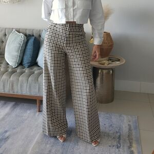 Office chic pants from Zara